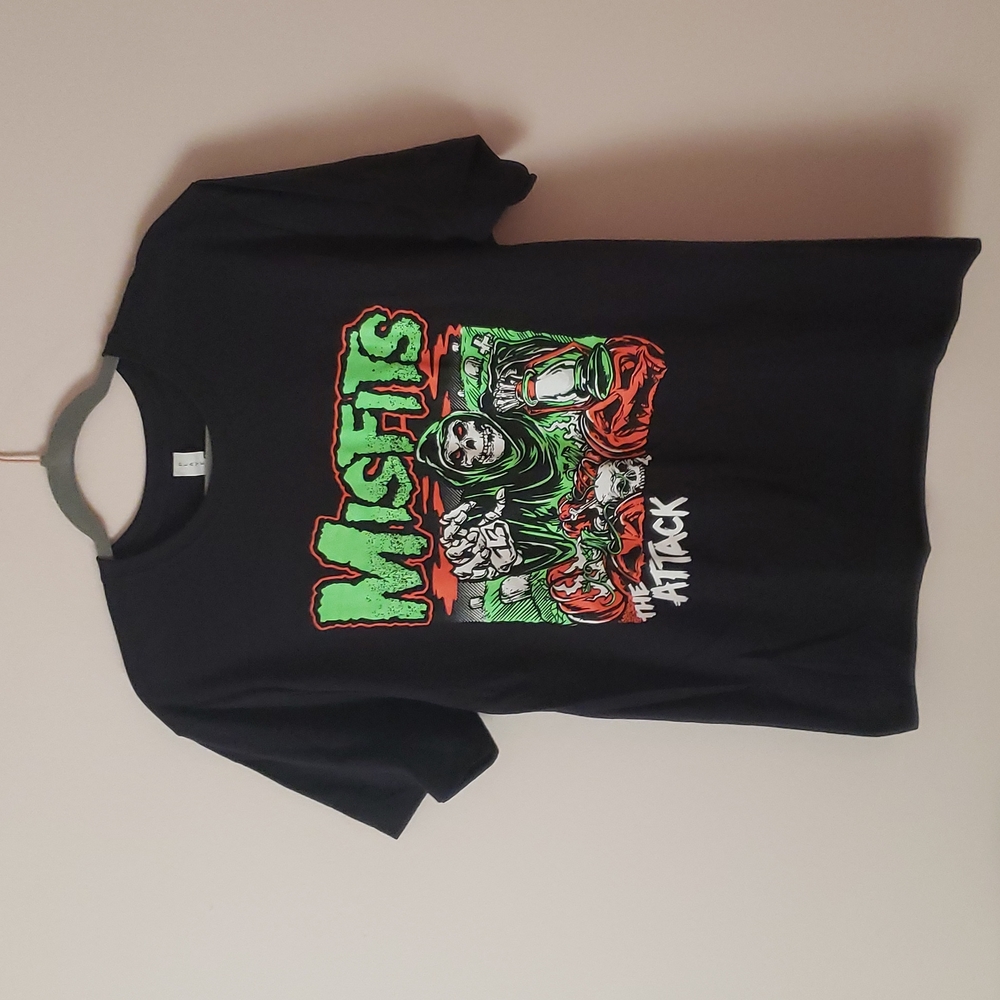 NWOT Misfits Band Tee